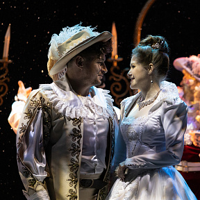 Собака на сене